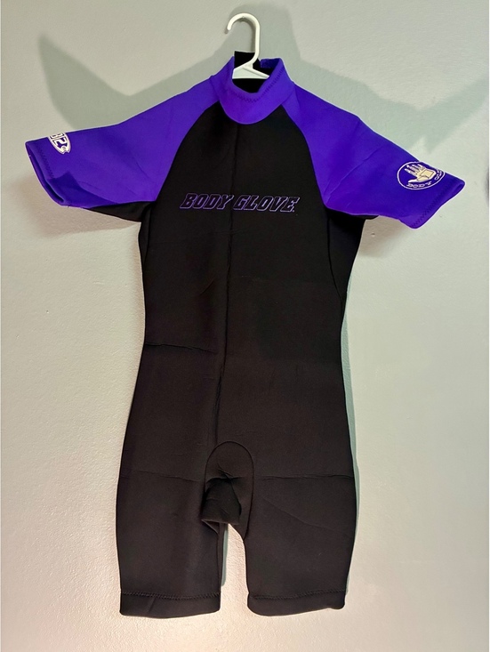 Body Glove Other - Body Glove Men's Size Medium Short Sleeve Wetsuit Springsuit Black Purple